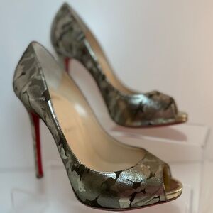 Christian Louboutin Paris Camo heels 37.5 Excellent Condition